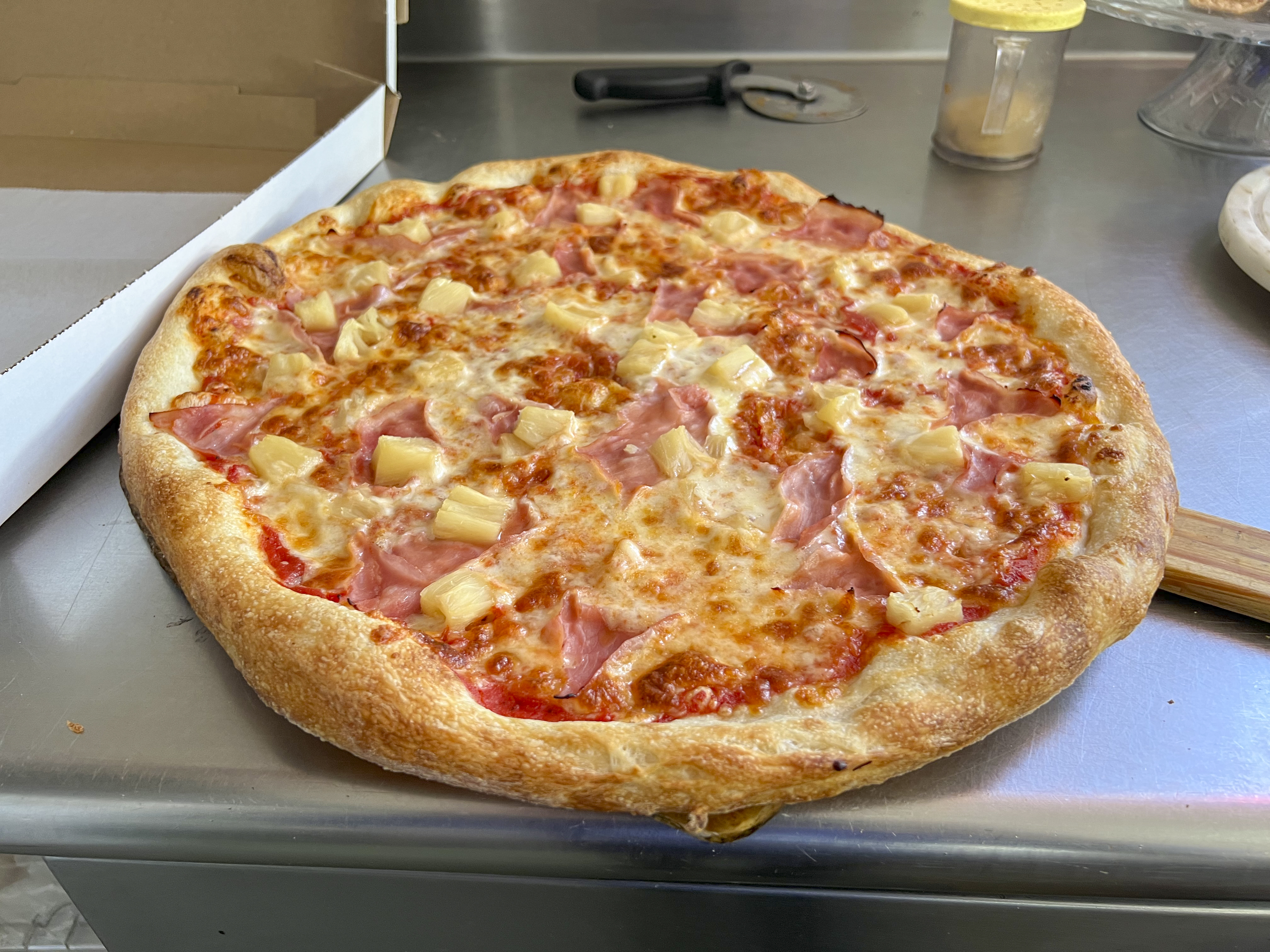 Hawaiian Pizza clayton sicilia pizza